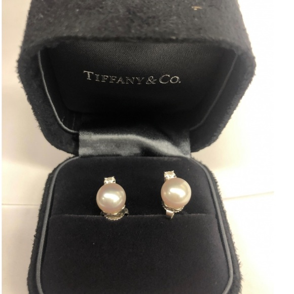 Tiffany Signature Pearl Stud Earrings 